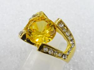 色石　指輪(9号)